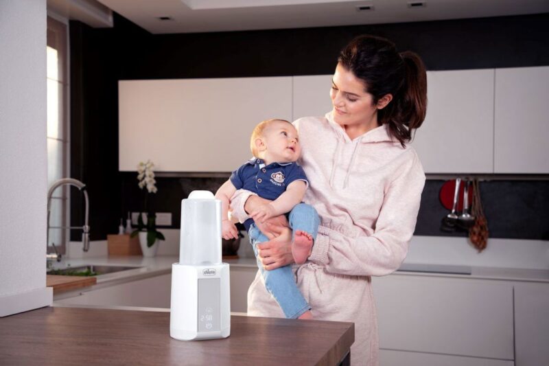 SCALDABIBERON CON STERILIZZATORE CHICCO BIMBI VIAREGGIO
