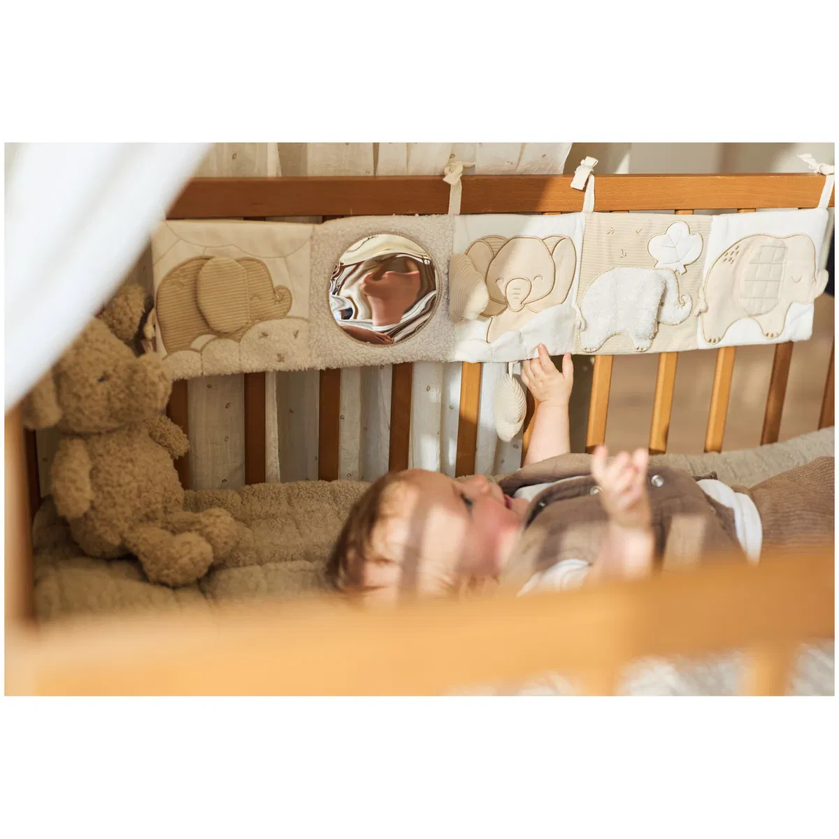 Jollein-Stoffbuch-Elephant-Tales-3